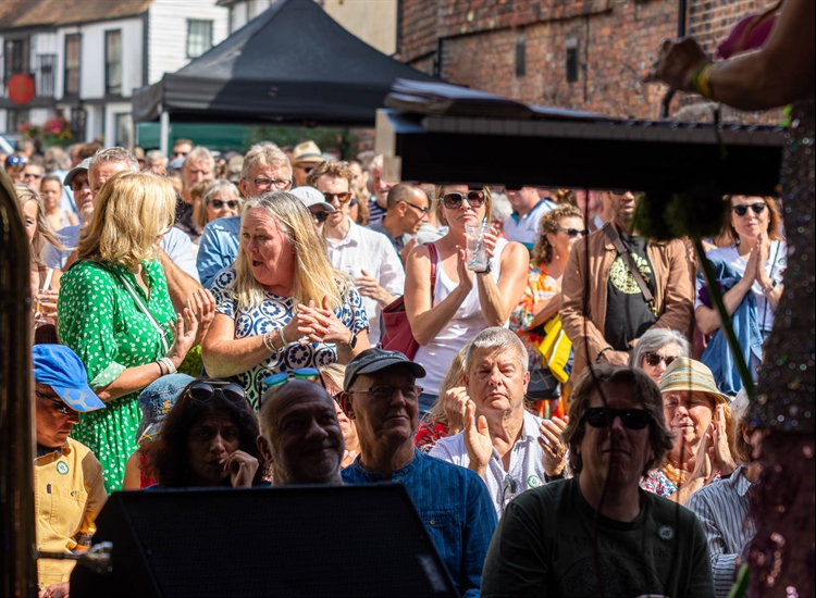 KINO STAGE AUDIENCE - 29 AUGUST