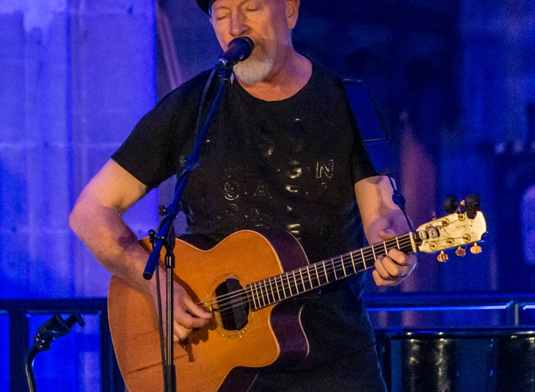 RICHARD THOMPSON