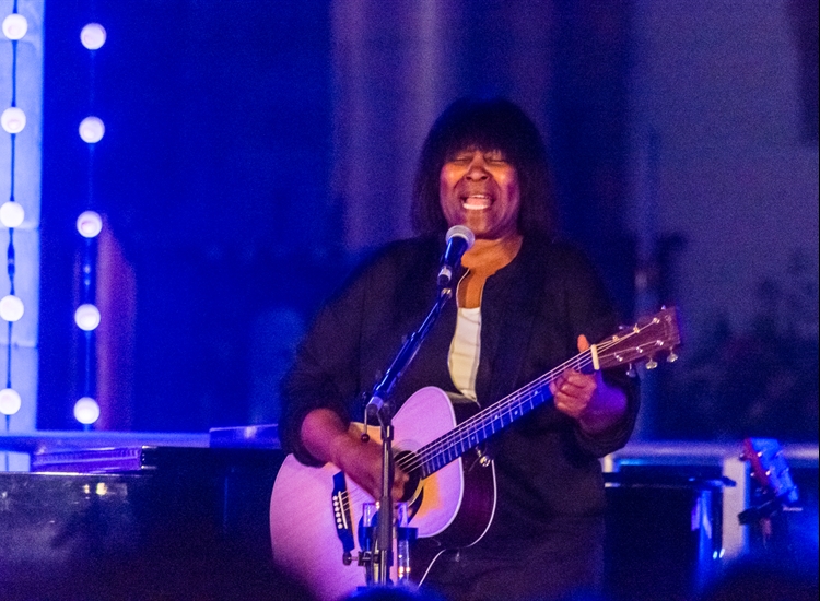 JOAN ARMATRADING