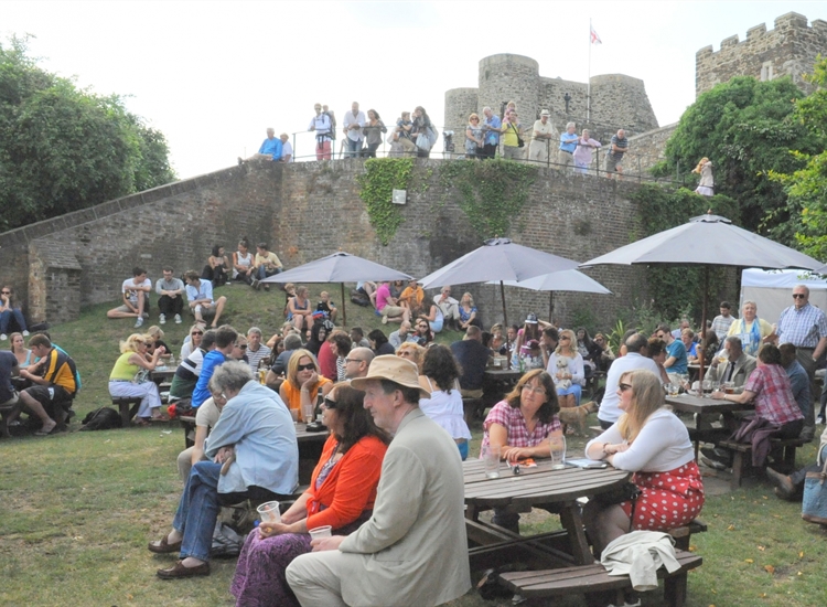 YPRES OUTDOOR STAGE