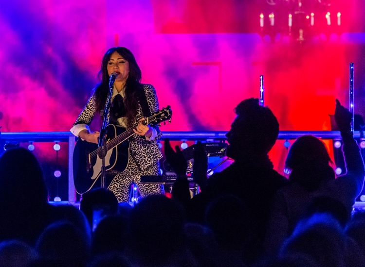 KT TUNSTALL